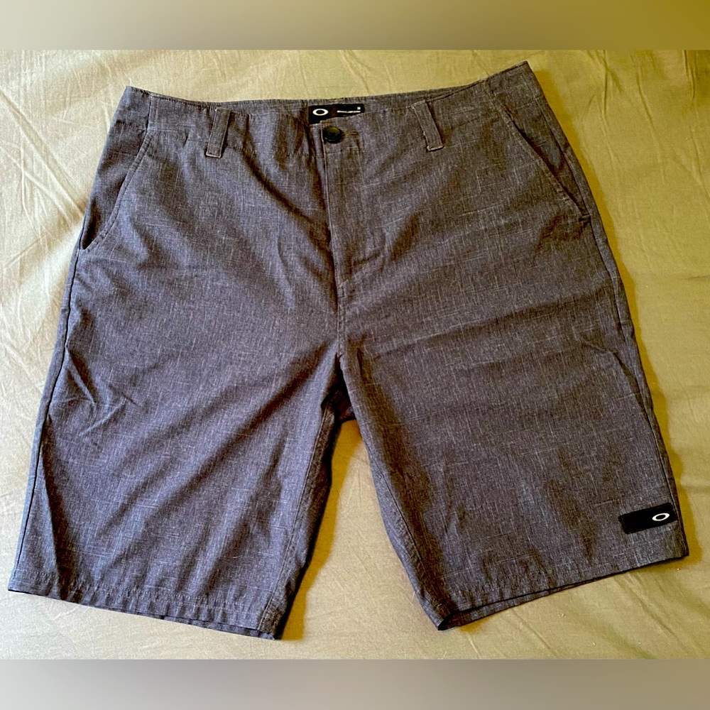 Oakley Golf shorts